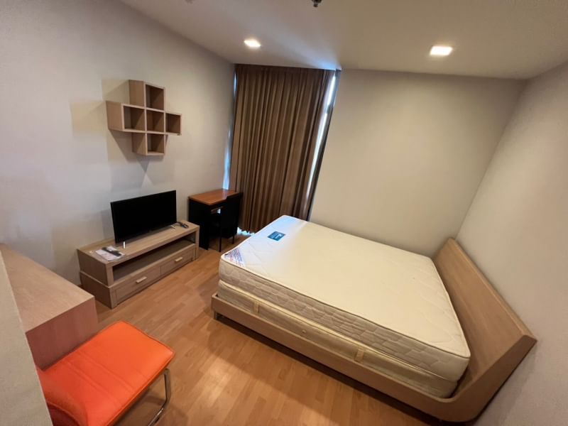 ให้เช่าคอนโดสุขุมวิท อโศก ทองหล่อ : ขายและให้เช่า คอนโด Nusasiri Grand BTS เอกมัย