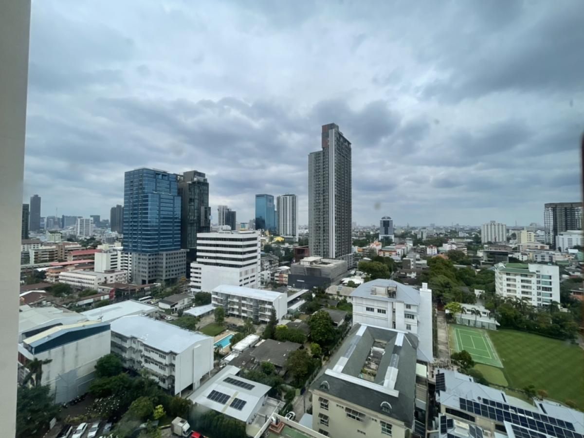 ขายคอนโดสุขุมวิท อโศก ทองหล่อ : ห้องราคาดีTaiping Tower 216ตรม วิวโล่ง