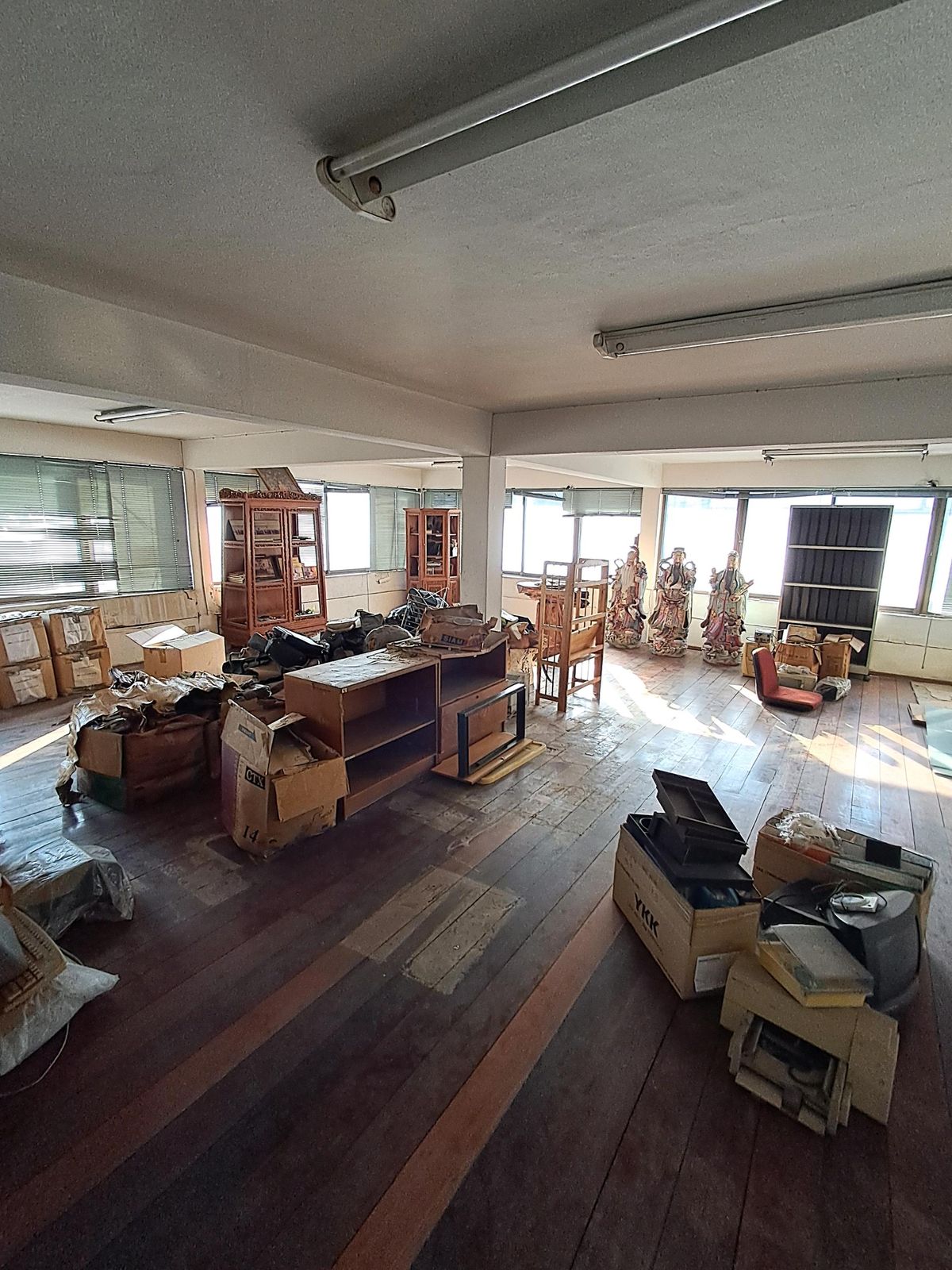 ขายโรงงานอ่อนนุช อุดมสุข : ขายที่ดินแถมตึกใกล้BTSและสายสีเหลือง 1047.5 ตร.ว.(2ไร่ 2งาน 47.6ตร.ว) จากปากซอยอ่อนนุช25 เพียง 30เมตร ใกล้ BTS อ่อนนุช ใกล้รถไฟฟ้าสายสีเหลือง เดินทางสะดวก