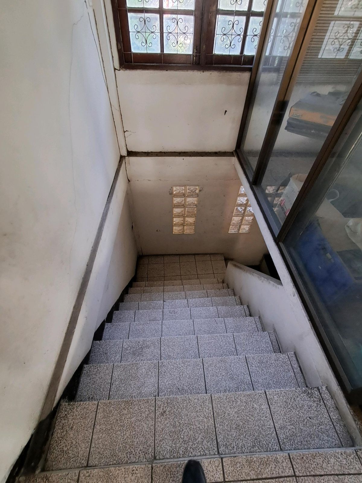 ขายโรงงานอ่อนนุช อุดมสุข : ขายที่ดินแถมตึกใกล้BTSและสายสีเหลือง 1047.5 ตร.ว.(2ไร่ 2งาน 47.6ตร.ว) จากปากซอยอ่อนนุช25 เพียง 30เมตร ใกล้ BTS อ่อนนุช ใกล้รถไฟฟ้าสายสีเหลือง เดินทางสะดวก