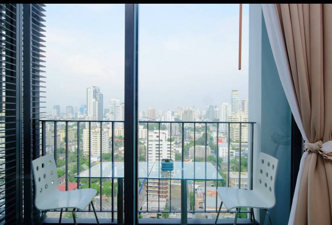 ให้เช่าคอนโดสุขุมวิท อโศก ทองหล่อ : Edge Sukhumvit 23, 1 bed, 35000 per month