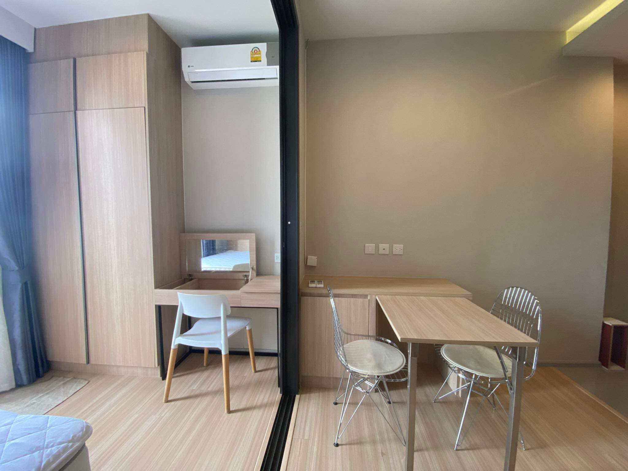 For RentCondoSapankwai,Jatujak : M Jatujak, 1 bed, 18000 per month