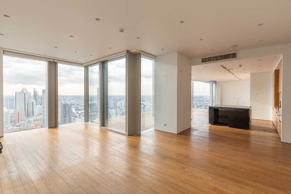 ขายคอนโดสาทร นราธิวาส : The Ritz-Carlton Residences Bangkok | ชั้น 52 | 244 ตร.ม. | 2 ห้องนอน + ห้องทำงาน | ระเบียงส่วนตัว