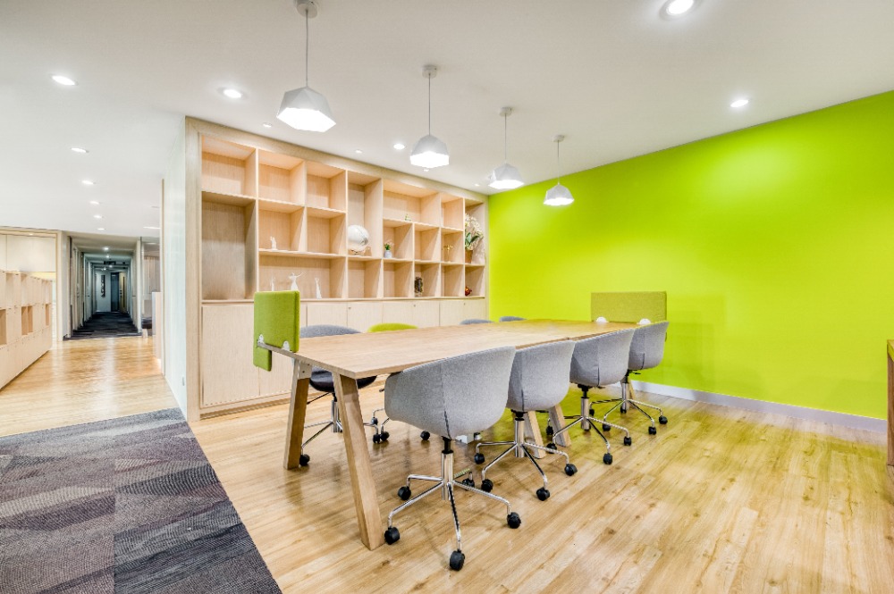 ให้เช่าพุทธมณฑล ศาลายา : Unlimited coworking access in Regus Interchange 21
