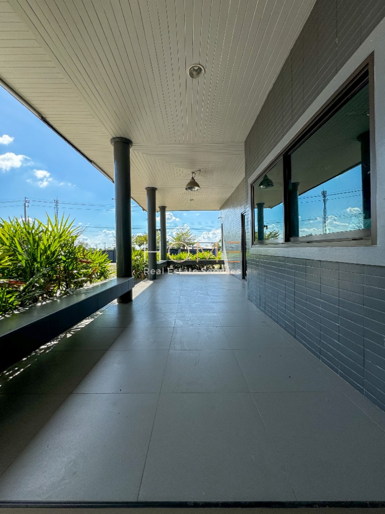 ขายบ้านมีนบุรี-ร่มเกล้า : บ้านเดี่ยวพร้อมที่ดิน สุวินทวงศ์ 24 / 4 ห้องนอน (ขาย), House with Land Suwinthawong 24 / 4 Bedrooms (FOR SALE) AA469