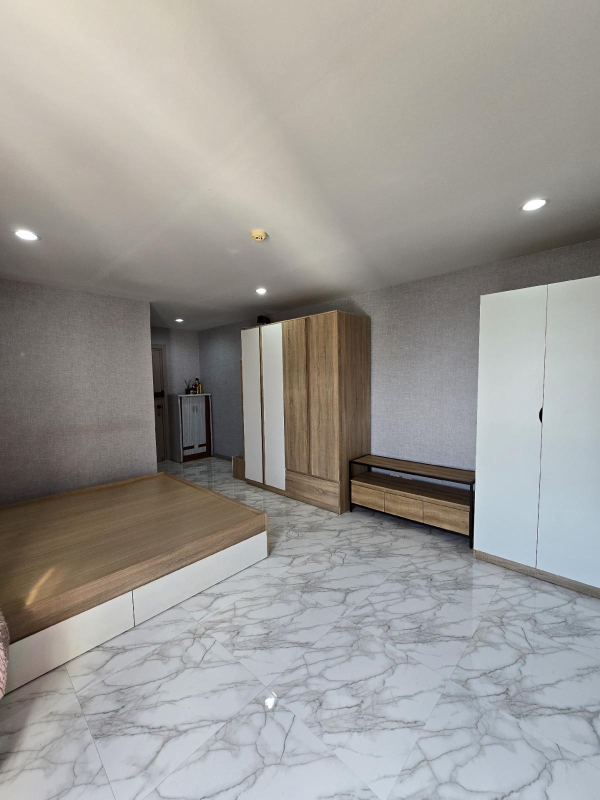 For RentCondoOnnut, Udomsuk : Jan 2026 ❤️ Regent Home 13, 8th floor, unblocked view corner, east BTS Onnut / BTS Bangchak