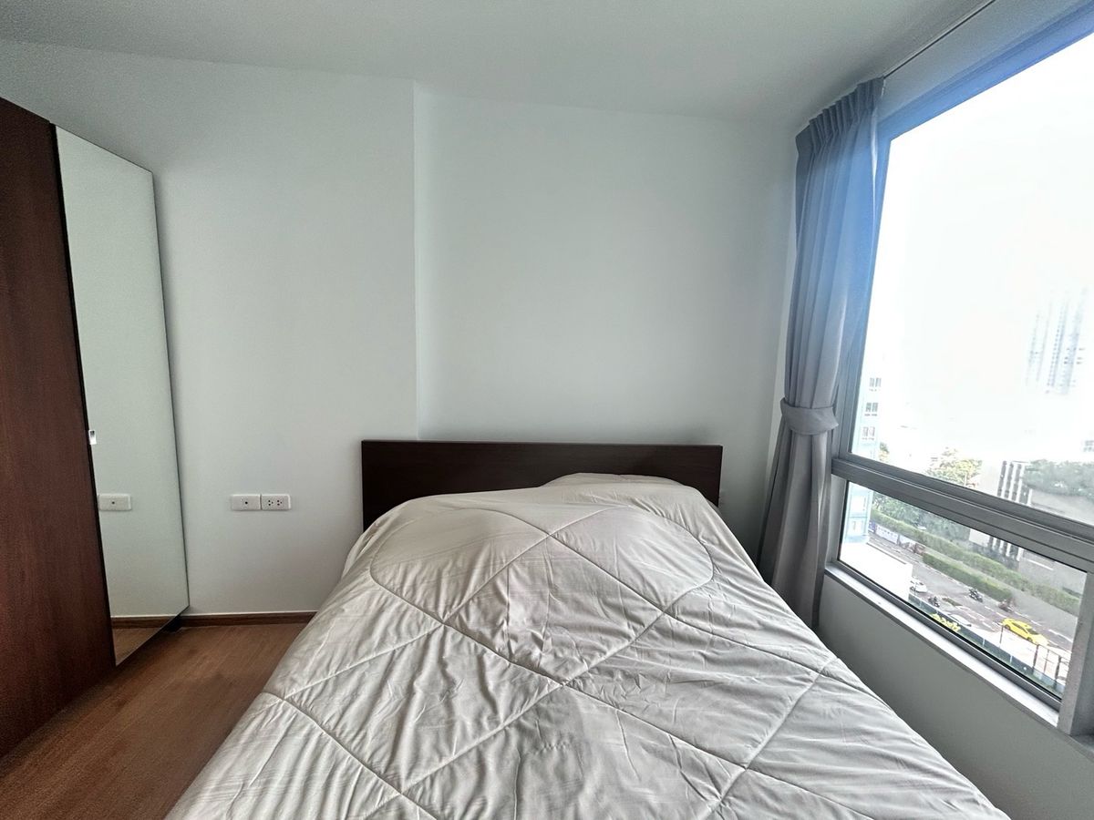 ขายคอนโดอ่อนนุช อุดมสุข : ขาย The base sukhumvit 77 ห้องวิวสระ พร้อมเข้าอยู่ค่ะ