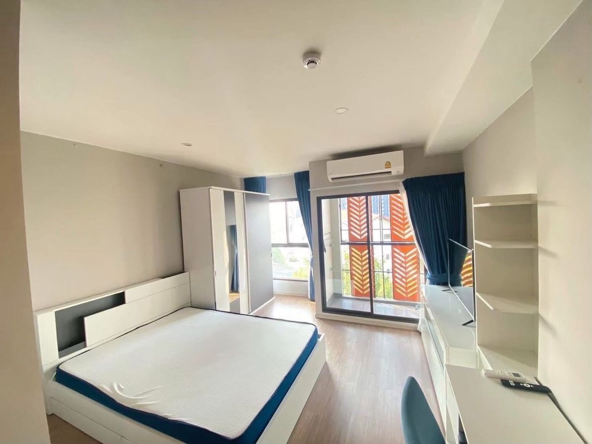 For RentCondoPinklao, Charansanitwong : 🌃Condo for rent Lumpini Selected Charan 65-Sirinthon Station Line OA: @ladysai