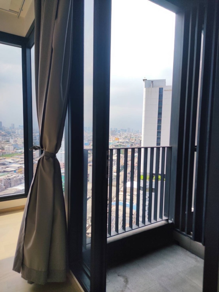 ให้เช่าคอนโดพระราม 9 เพชรบุรีตัดใหม่ RCA : Ashton Asoke Rama 40 sq.m. Eng 中 日 Please add LINE ID @806qphgn o8415o5483