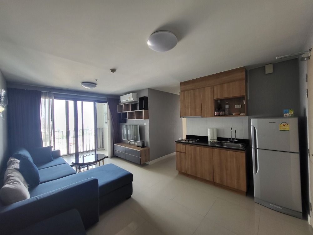 ขายคอนโดลาดพร้าว เซ็นทรัลลาดพร้าว : Ideo ladprao 5  2 BED  2 BATH 4.9MB  56SQM  BEST PRICE FOR THIS YEAR PUTTER 0928895628
