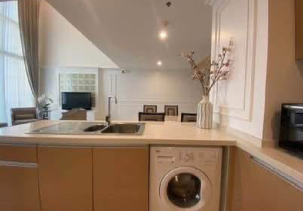 ให้เช่าคอนโดสาทร นราธิวาส : ให้เช่า ✨ The Empire Place ✨ 2 ห้องนอน 2 ห้องน้ำ เฟอร์นิเจอร์ และ เครื่องใช้ไฟฟ้าครบ ใกล้ สีลม คอมเพล็กซ์