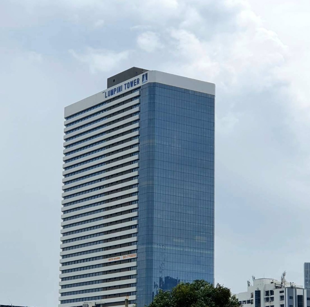 ขายสำนักงานคลองเตย กล้วยน้ำไท : 🏢ขายพื้นที่สำนักงาน อาคารลุมพินี ทาวเวอร์ ทำเลหายาก ขนาด 500 - 1,000 ตร.ม.. บนถ.พระราม 4 ใกล้ One Bangkok ใกล้สีลม วิทยุ ทำเลดีมาก MRTลุมพินี เพียง 400 เมตร