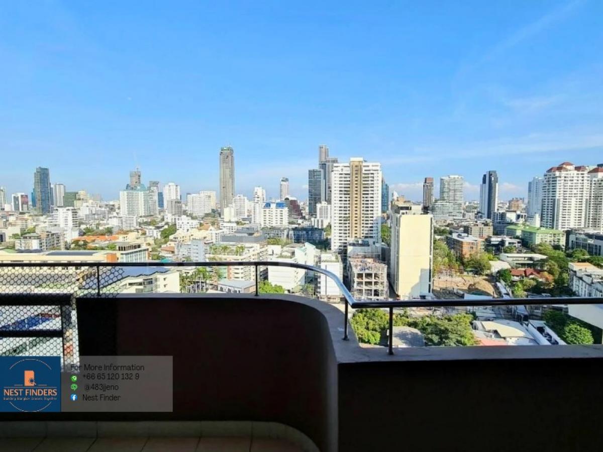 For RentCondoSukhumvit, Asoke, Thonglor : 🏢 For Rent 2 beds : Spacious Condo in Sukhumvit 39✨ High-rise condo, fully furnished, ready to move in!