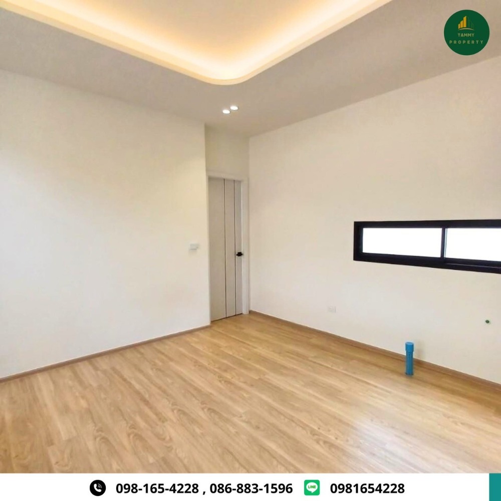 ขายบ้านสมุย สุราษฎร์ธานี : เพราะ “บ้าน“ ไม่ใช่แค่ที่อยู่อาศัย แต่คือการลงทุนเพื่อชีวิตที่ดีกว่า! ขายบ้านแฝด 2 ชั้น Modern Luxury Style พร้อม Smart Home ตอบโจทย์ชีวิตครอบครัวยุคใหม่ ติดถนนสายเอเซีย ใกล้สนามบินสุราษฎร์ธานีเพียง 8 นาที