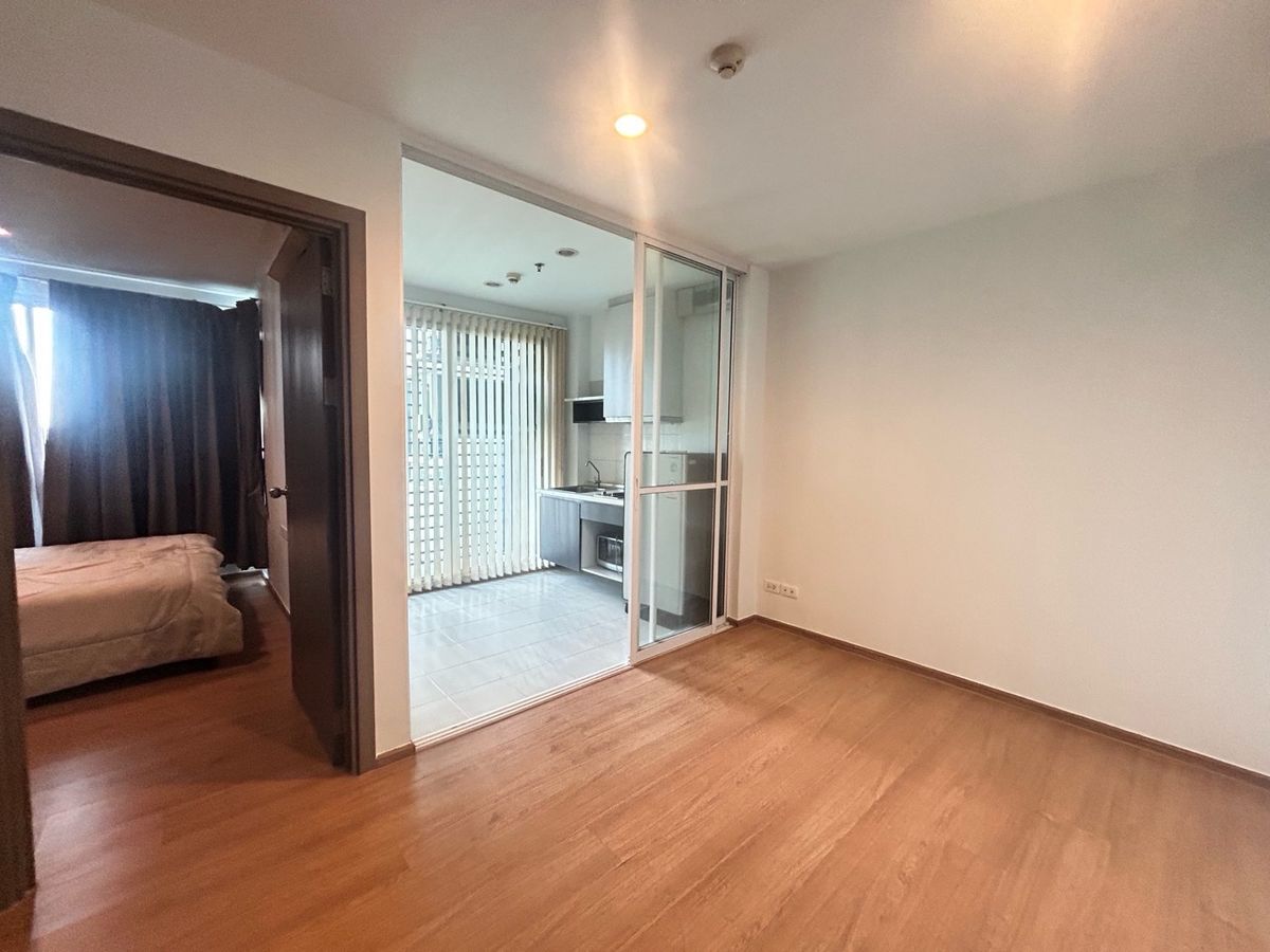 For SaleCondoOnnut, Udomsuk : For sale: The base sukhumvit 77, pool view room
