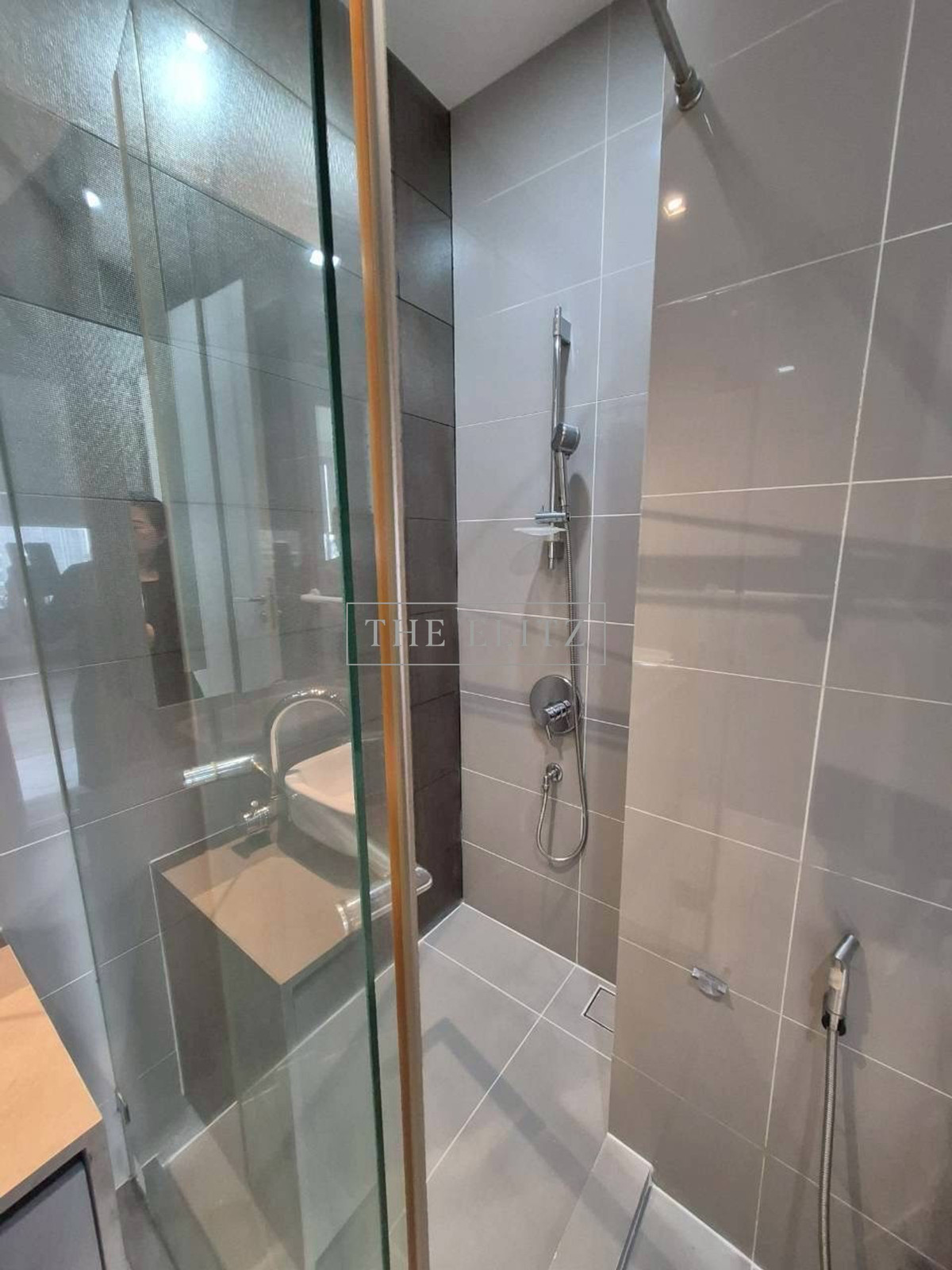 ขายคอนโดสีลม ศาลาแดง บางรัก : ✨ ขายด่วน!! คอนโด M Silom ห้อง Rare Unit ชั้นสูง ทำเลใจกลาง CBD สีลม ราคาดีมาก 💯