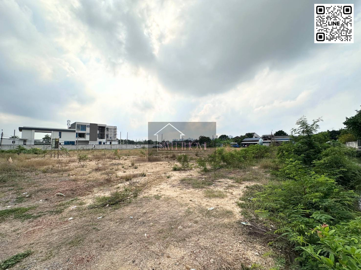 For SaleLandBang kae, Phetkasem : Beautiful land plot for sale, Phutthamonthon Sai 1, near SISB, suitable for business, building a house, corner plot, on the main road, good location, can enter and exit the main road in many ways.