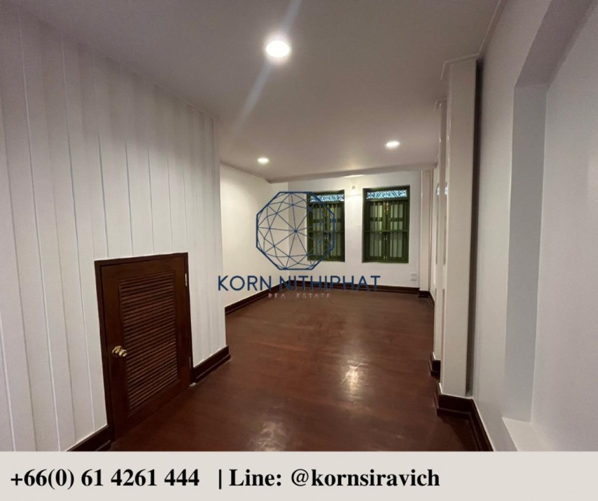 ให้เช่าอาคารพาณิชย์เยาวราช บางลำพู : ปล่อยเช่า อาคารพาณิชย์ 1 คูหา 3 ชั้น ถนนเยาวราช ใกล้ รถไฟฟ้า MRT สถานี สามยอด 700 เมตร, กรุงเทพ เขตพระนคร เมืองเก่า