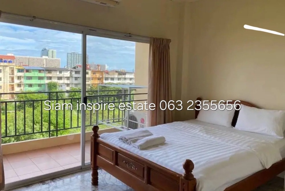 For SaleHotel&Apartment BusinessPattaya, Bangsaen, Chonburi : Guesthouse for sale located Jomtien beach  - land size 33 sqw ( 132 sqm )  - Usable area 660 sqm  - 22 rooms daily rent and monthly rent  - Beautiful fully furnished