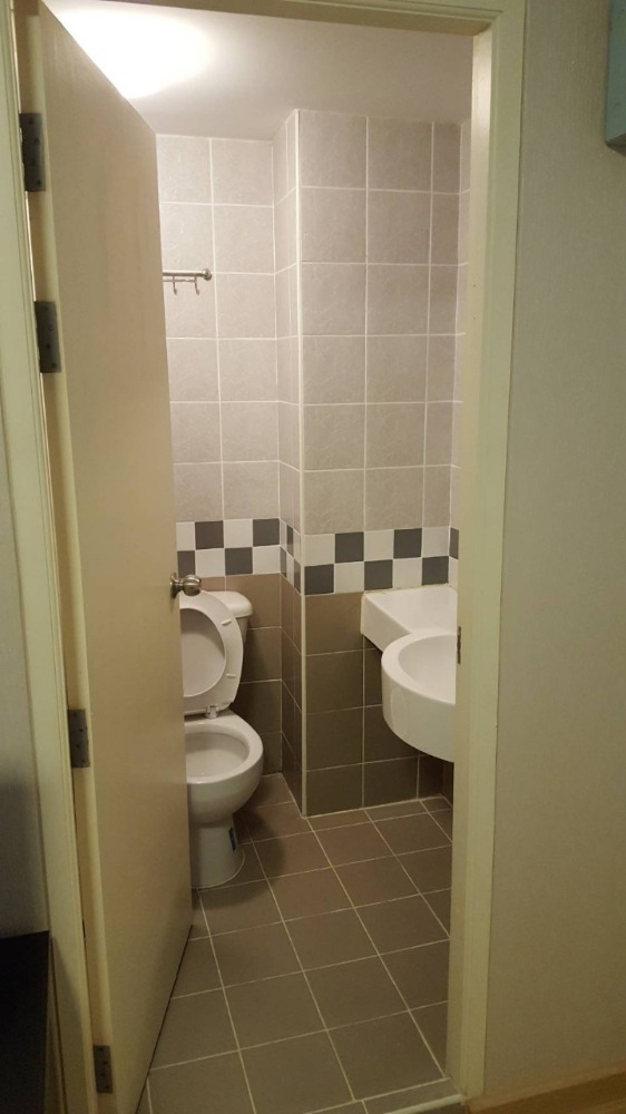 ขายคอนโดนวมินทร์ รามอินทรา : S-LTN291 ขาย คอนโด ลุมพินี ทาวน์ รามอินทรา-หลักสี่ ชั้น3 ตึกB วิวเมือง 28.5ตรม. 1นอน 1น้ำ 1.45 ล้าน 064-959-8900