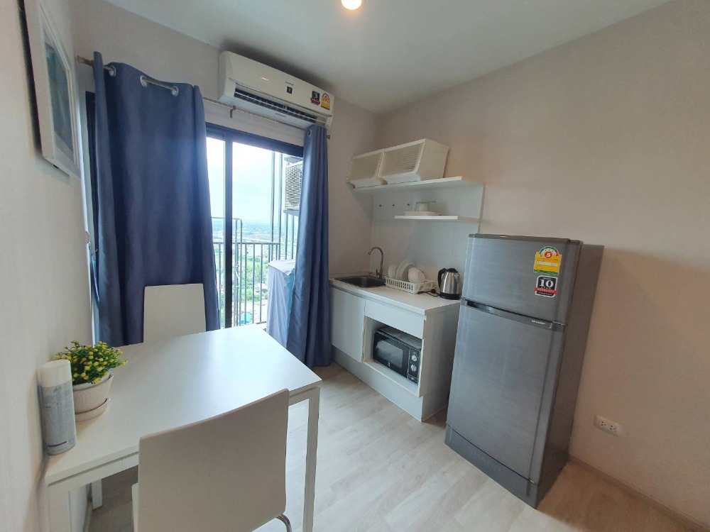 For RentCondoNonthaburi, Bang Yai, Bangbuathong : Status as shown in the cover photo SN131 **Now available** Condo for rent, Plum Condo Central Station Phase 1, spacious room.