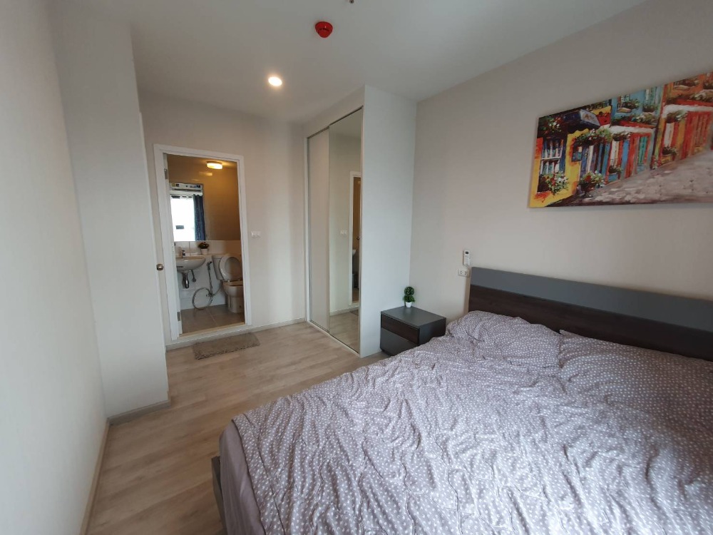 For RentCondoNonthaburi, Bang Yai, Bangbuathong : Status as shown in the cover photo SN131 **Now available** Condo for rent, Plum Condo Central Station Phase 1, spacious room.