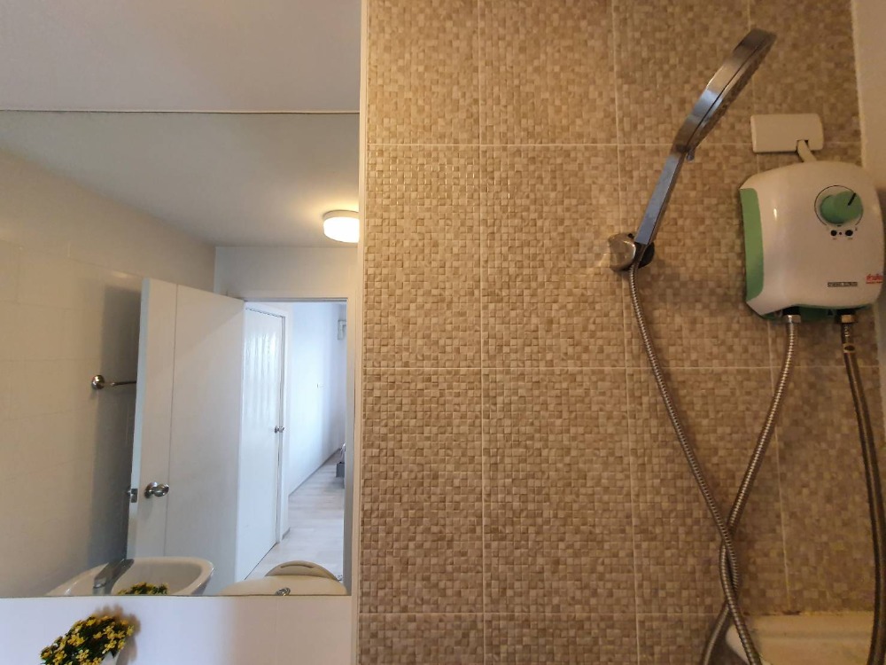 For RentCondoNonthaburi, Bang Yai, Bangbuathong : Status as shown in the cover photo SN131 **Now available** Condo for rent, Plum Condo Central Station Phase 1, spacious room.