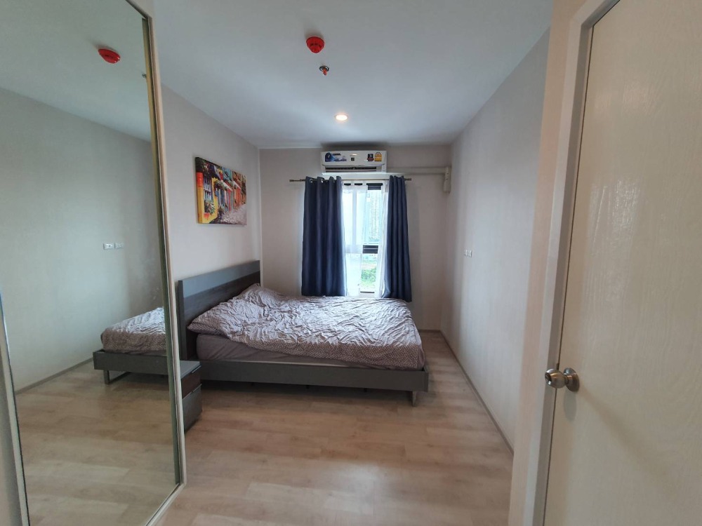 For RentCondoNonthaburi, Bang Yai, Bangbuathong : Status as shown in the cover photo SN131 **Now available** Condo for rent, Plum Condo Central Station Phase 1, spacious room.