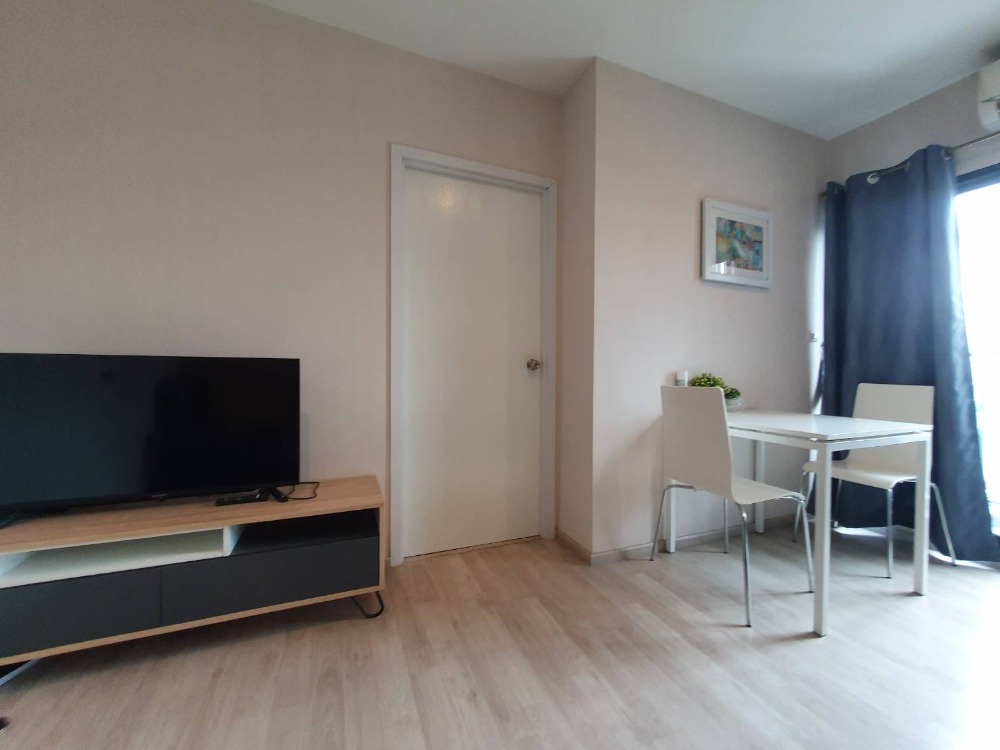 For RentCondoNonthaburi, Bang Yai, Bangbuathong : Status as shown in the cover photo SN131 **Now available** Condo for rent, Plum Condo Central Station Phase 1, spacious room.