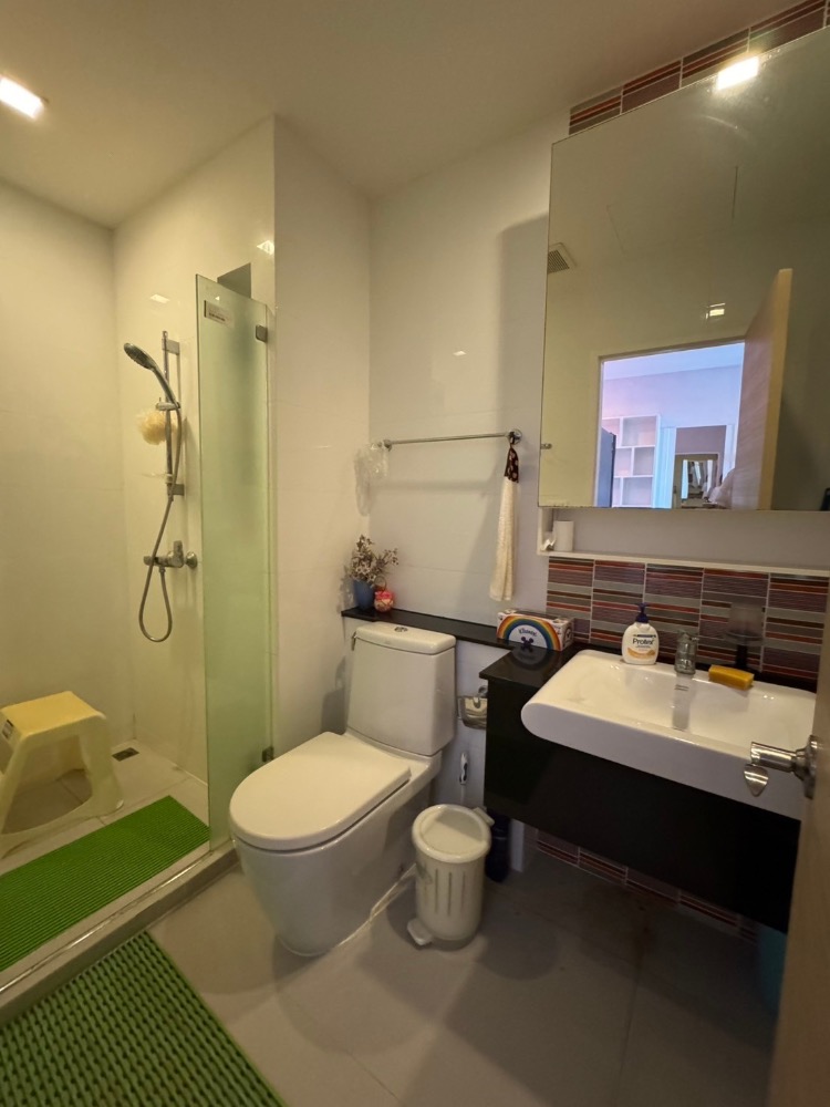 For RentCondoBangna, Bearing, Lasalle : The Coast Bangkok Bangna, beautiful room, ready to move in, fully furnished like you are living there yourself.