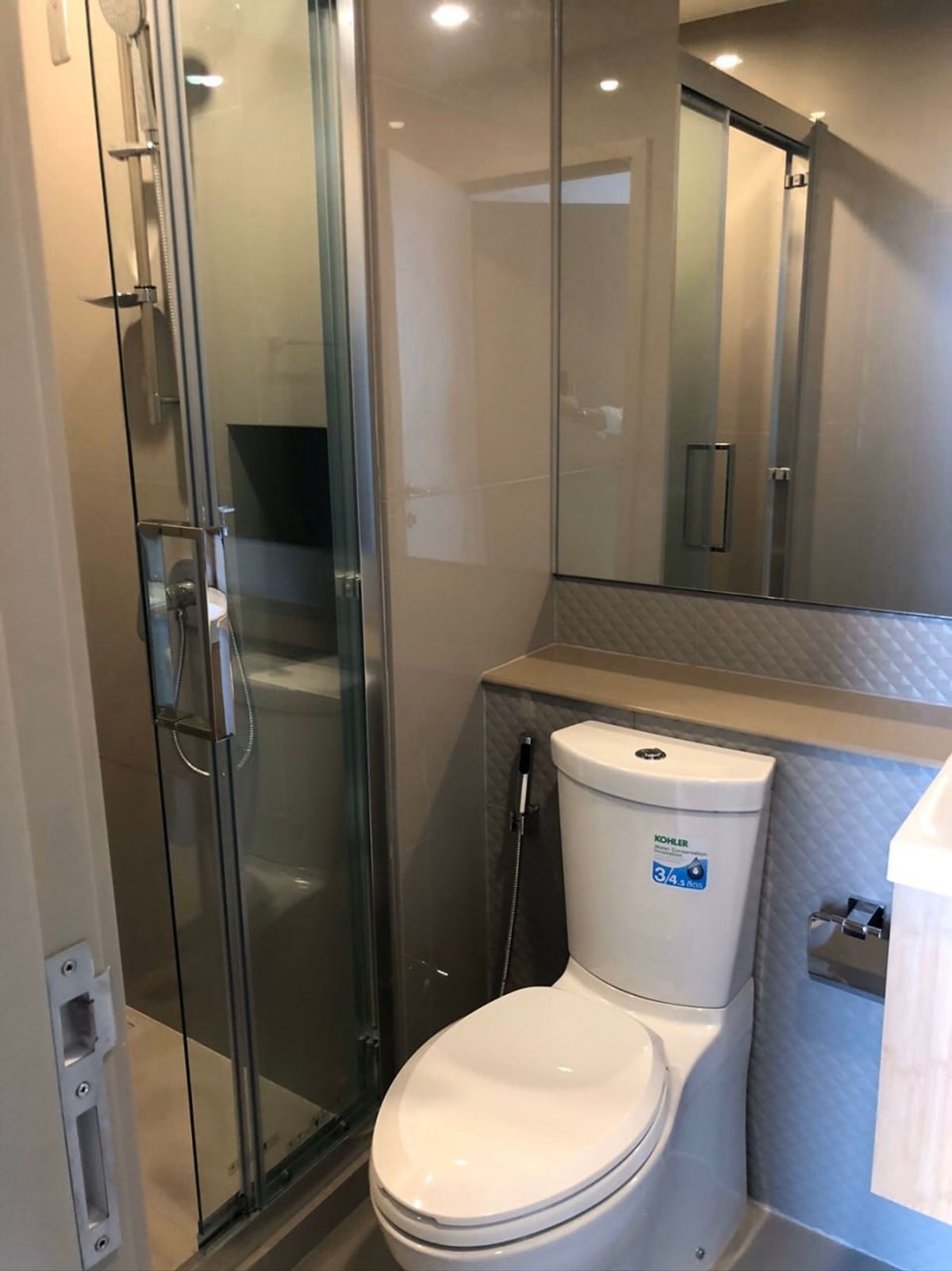 ขายคอนโดท่าพระ ตลาดพลู วุฒากาศ : The Privacy Thaphra Interchange【𝐒𝐄𝐋𝐋】🔥โมเดิร์น แต่คงความเรียบหรู พร้อมพื้นที่ส่วนตัวในสไตล์ที่คุณออกแบบได้ พร้อมเข้าอยู่ ธ.ค.นี้ 🔥  ติดต่อไลน์ไอดี: @hacondo