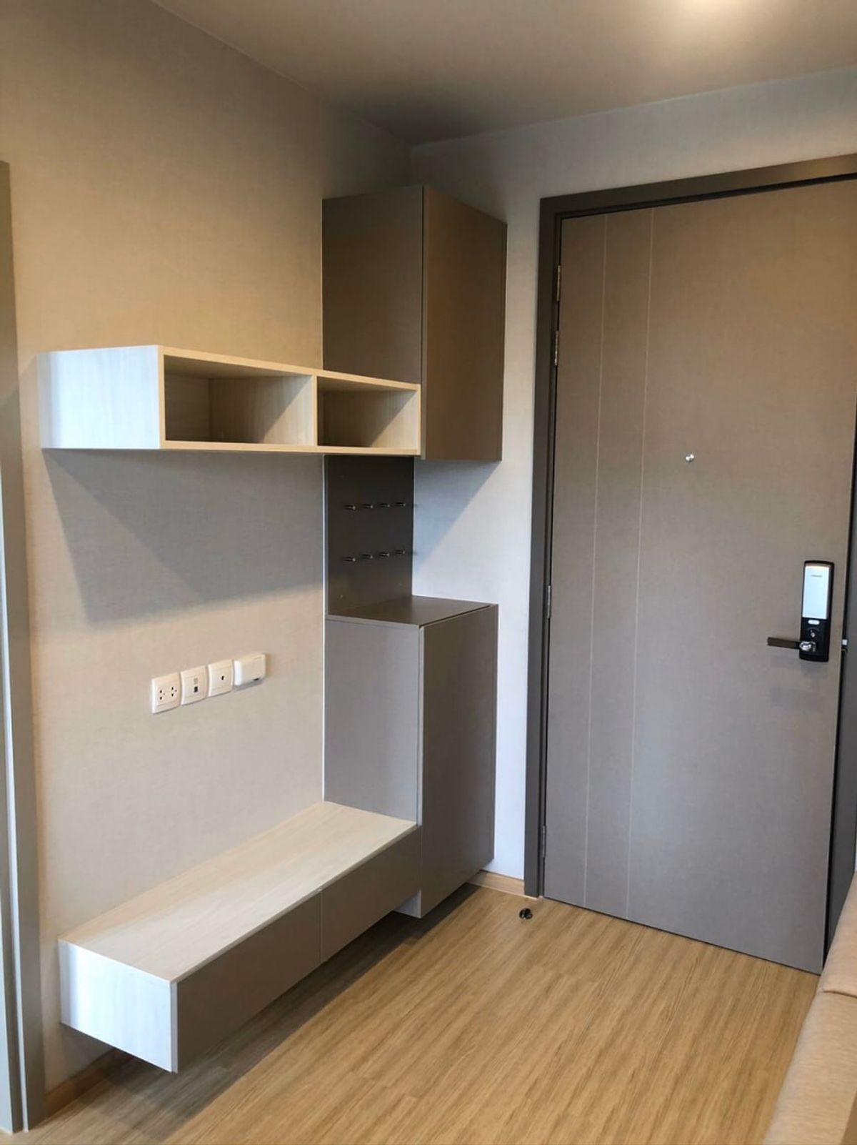 ขายคอนโดท่าพระ ตลาดพลู วุฒากาศ : The Privacy Thaphra Interchange【𝐒𝐄𝐋𝐋】🔥โมเดิร์น แต่คงความเรียบหรู พร้อมพื้นที่ส่วนตัวในสไตล์ที่คุณออกแบบได้ พร้อมเข้าอยู่ ธ.ค.นี้ 🔥  ติดต่อไลน์ไอดี: @hacondo