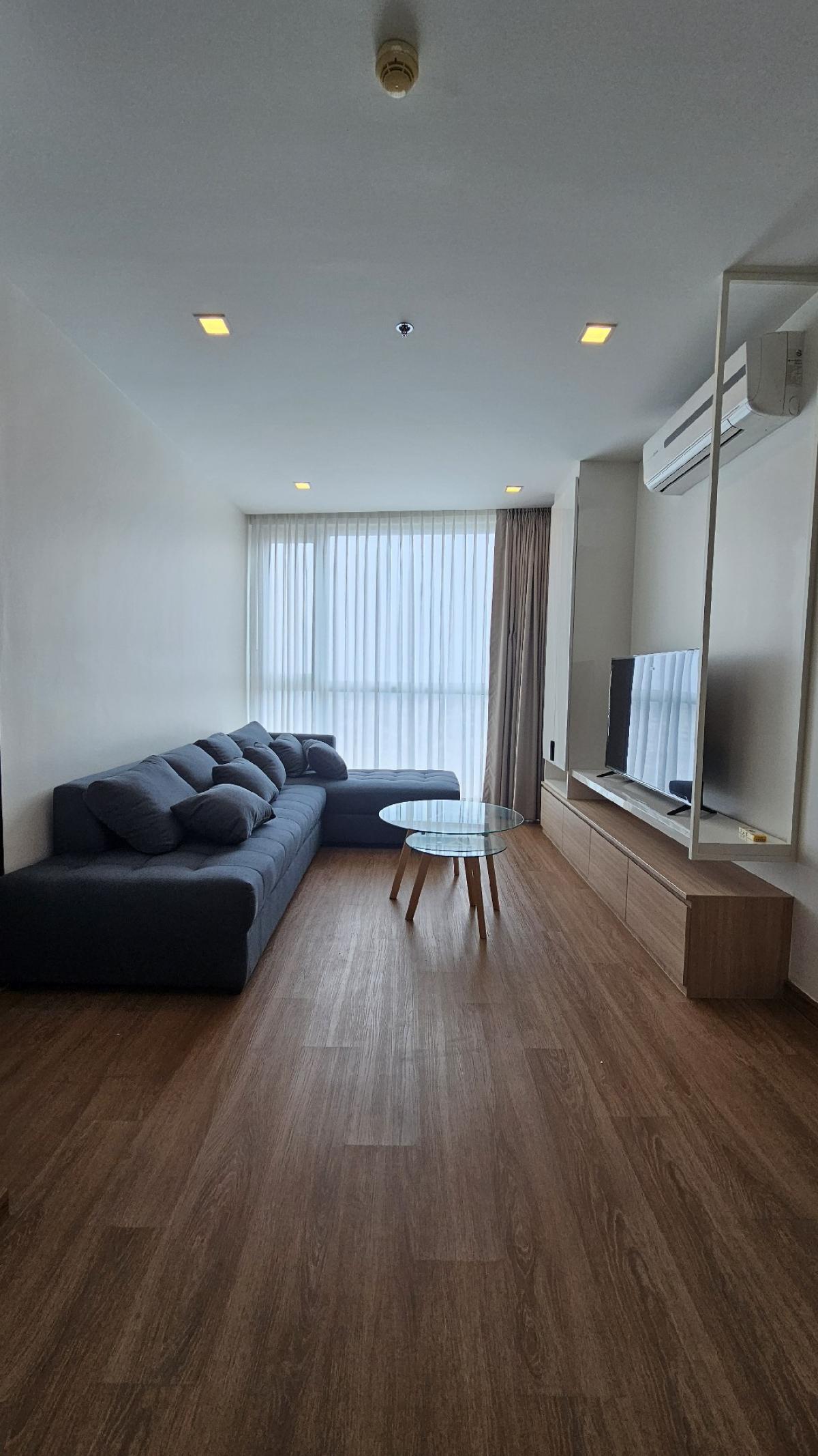 For RentCondoOnnut, Udomsuk : 🔥For rent Skywalk Condo near BTS Phra Khanong, 3 bedrooms, 2 bathrooms (with bathtub)