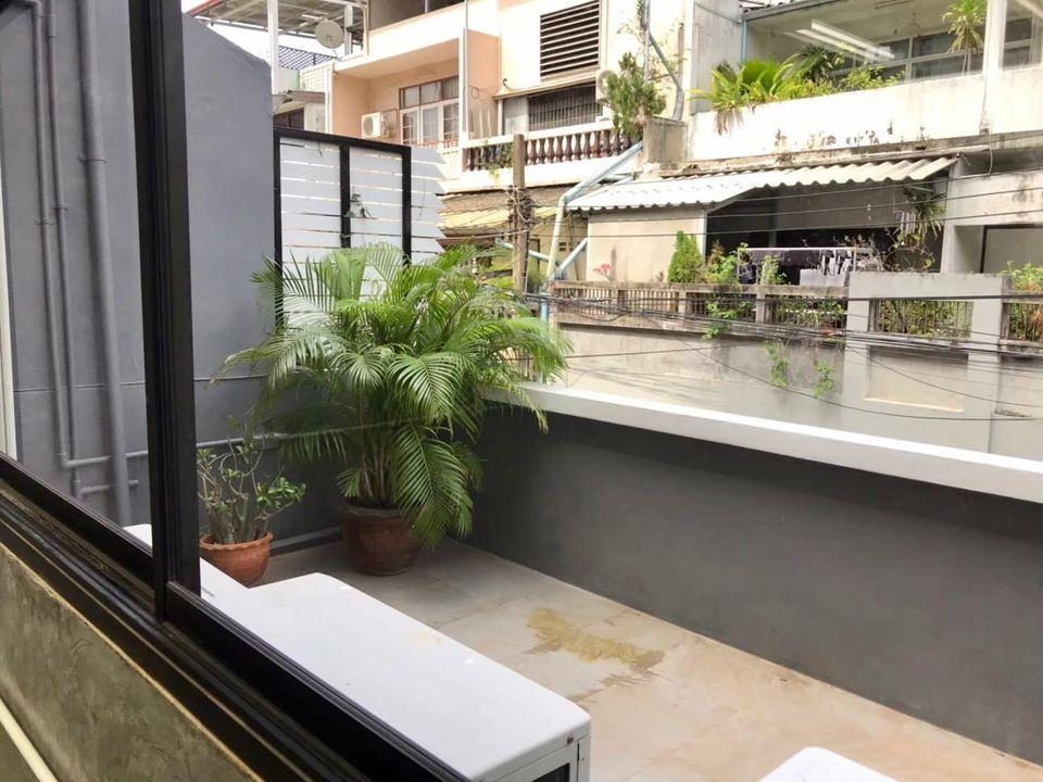 For RentTownhomeSathorn, Narathiwat : For rent, 4-storey Loft Office, Sathorn Soi 9, ready to move in on April 1, 2023 (S05-1074)