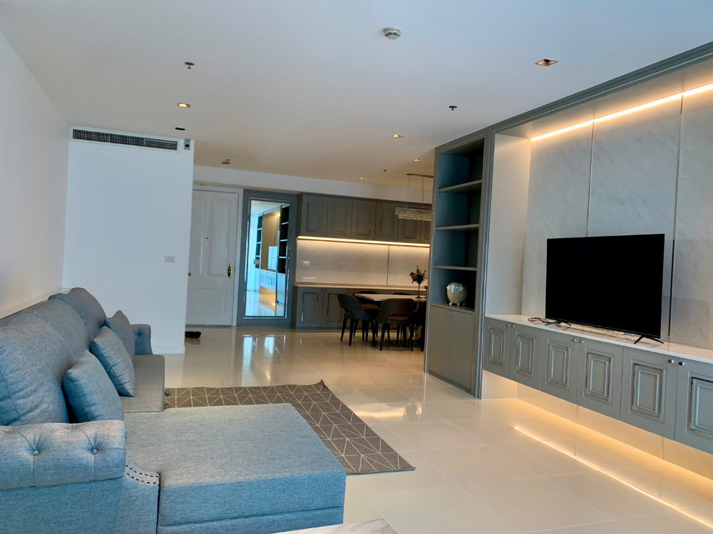 ขายคอนโดวิทยุ ชิดลม หลังสวน : Athenee Residence: 2bed 2bath 133sqm. 36,000,000 Fully Furnished Am: 0656199198