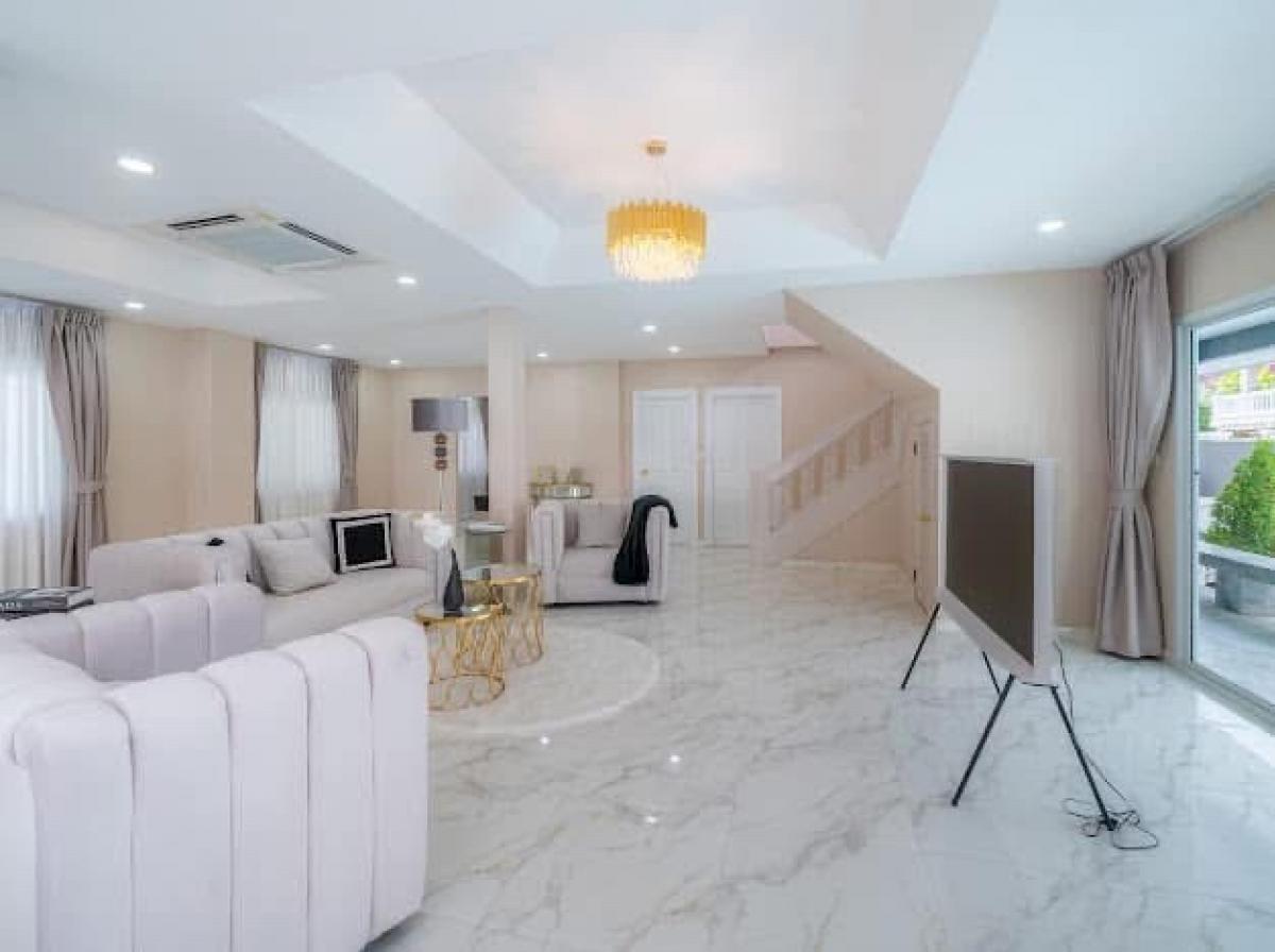 ขายพัทยา บางแสน ชลบุรี สัตหีบ : พูลวิลล่า 4 ห้องนอน 86 ตร.ว ราคา 10.5 ล้านบาท