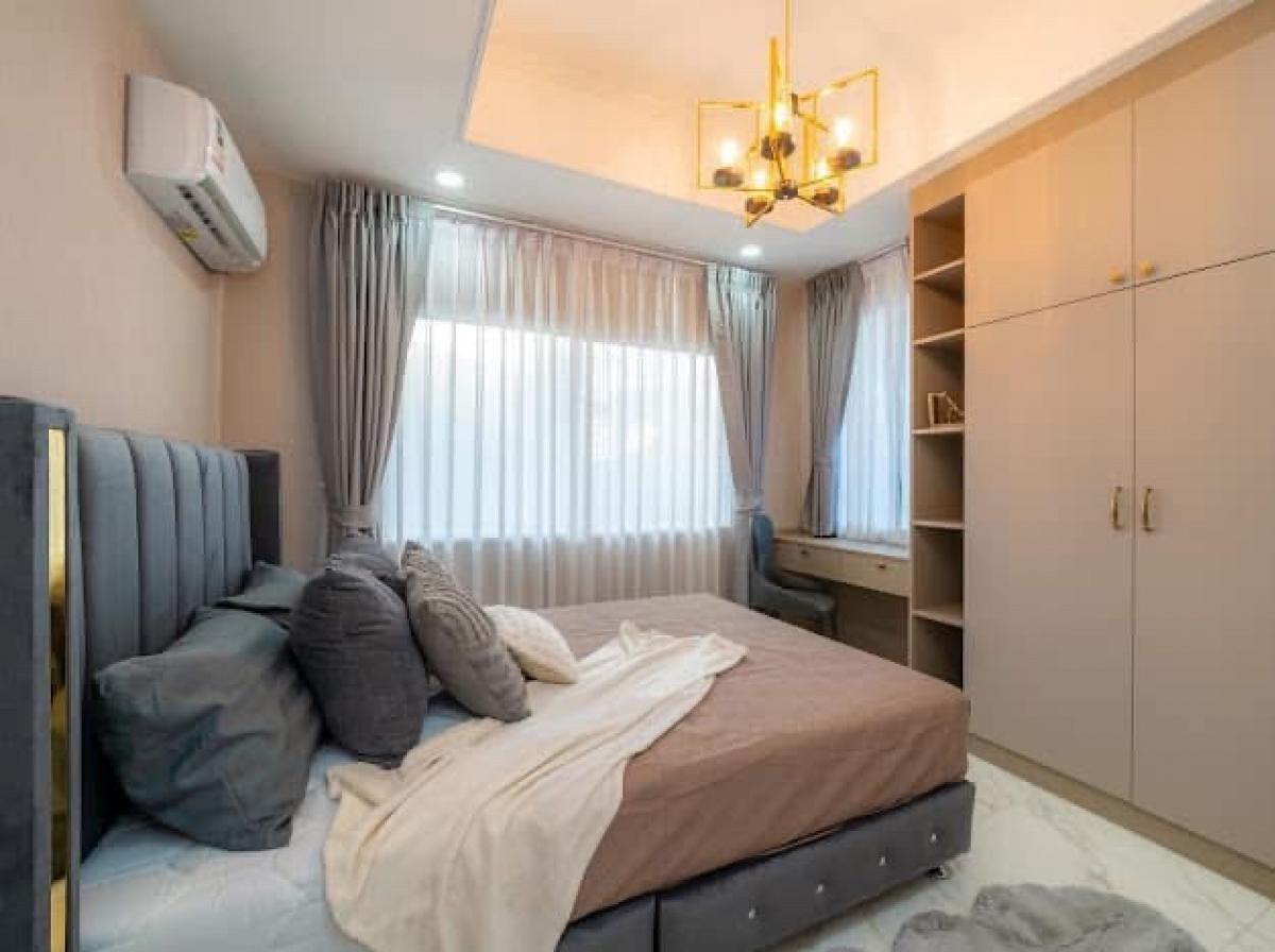 ขายพัทยา บางแสน ชลบุรี สัตหีบ : พูลวิลล่า 4 ห้องนอน 86 ตร.ว ราคา 10.5 ล้านบาท