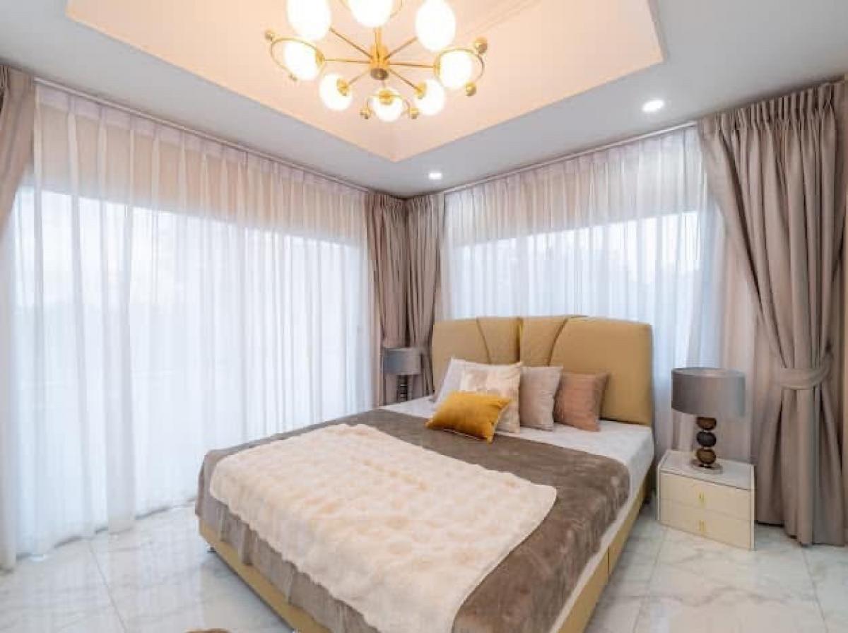 ขายพัทยา บางแสน ชลบุรี สัตหีบ : พูลวิลล่า 4 ห้องนอน 86 ตร.ว ราคา 10.5 ล้านบาท