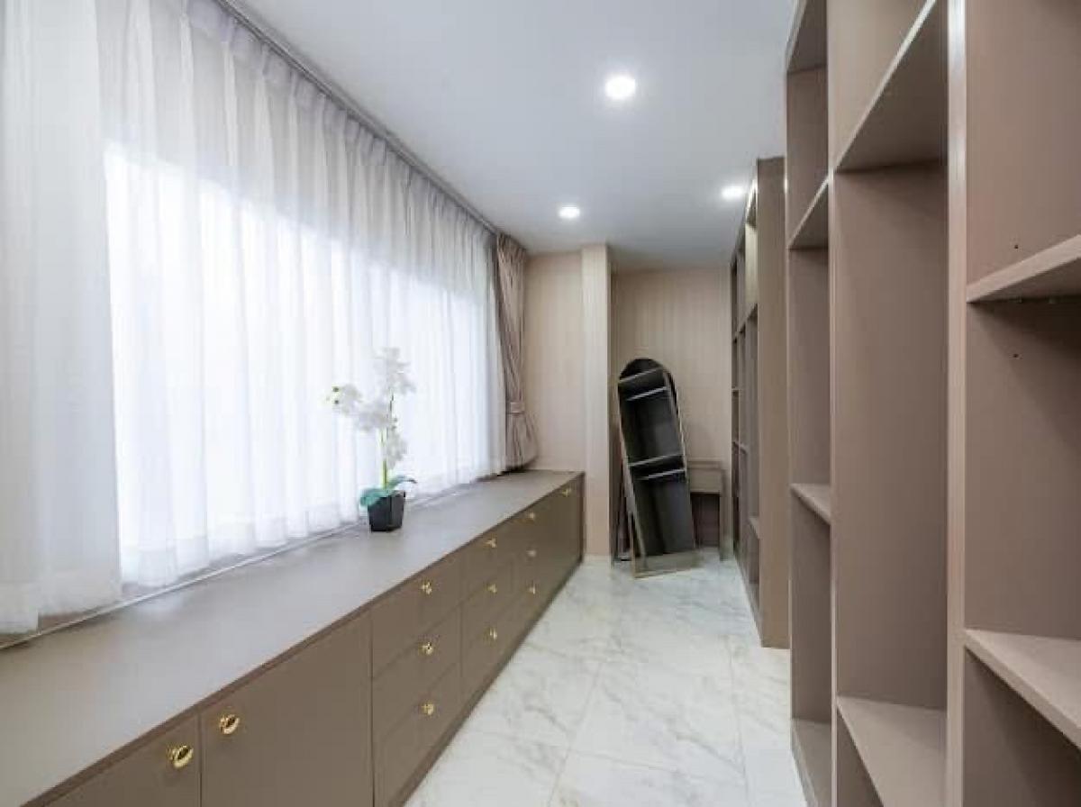 ขายพัทยา บางแสน ชลบุรี สัตหีบ : พูลวิลล่า 4 ห้องนอน 86 ตร.ว ราคา 10.5 ล้านบาท