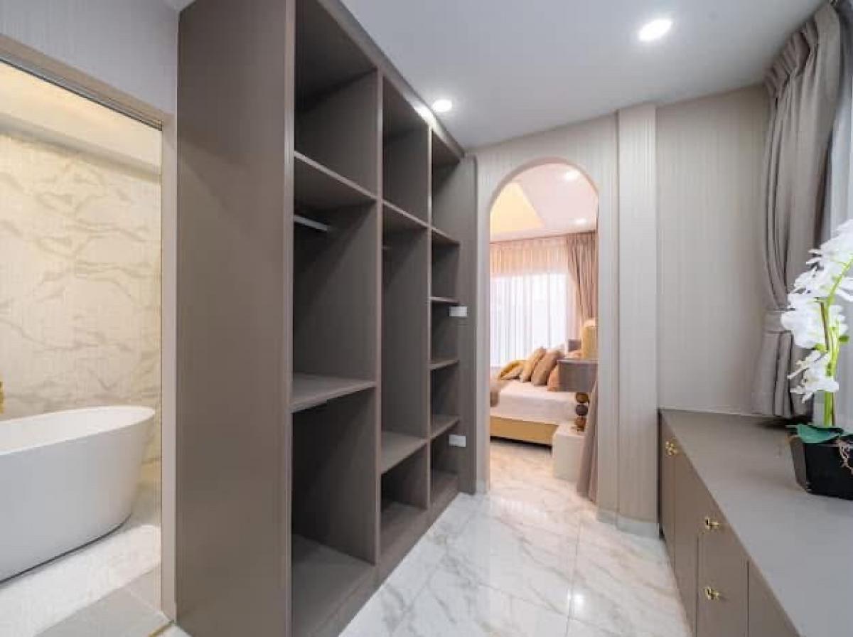 ขายพัทยา บางแสน ชลบุรี สัตหีบ : พูลวิลล่า 4 ห้องนอน 86 ตร.ว ราคา 10.5 ล้านบาท