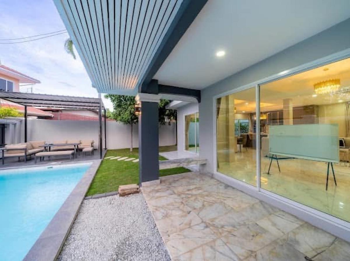 ขายพัทยา บางแสน ชลบุรี สัตหีบ : พูลวิลล่า 4 ห้องนอน 86 ตร.ว ราคา 10.5 ล้านบาท