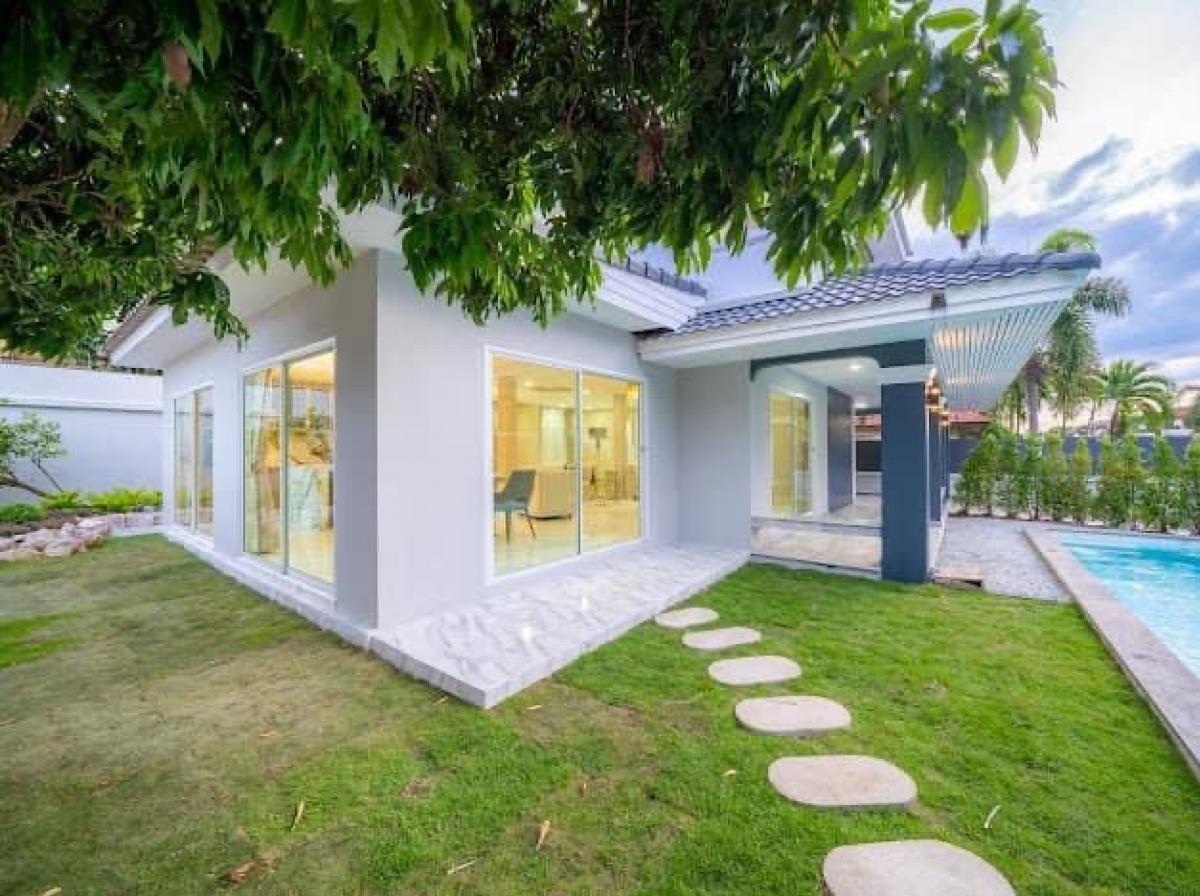 ขายพัทยา บางแสน ชลบุรี สัตหีบ : พูลวิลล่า 4 ห้องนอน 86 ตร.ว ราคา 10.5 ล้านบาท