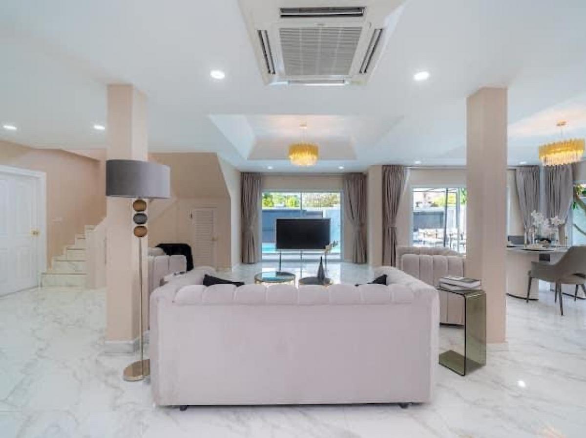 ขายพัทยา บางแสน ชลบุรี สัตหีบ : พูลวิลล่า 4 ห้องนอน 86 ตร.ว ราคา 10.5 ล้านบาท