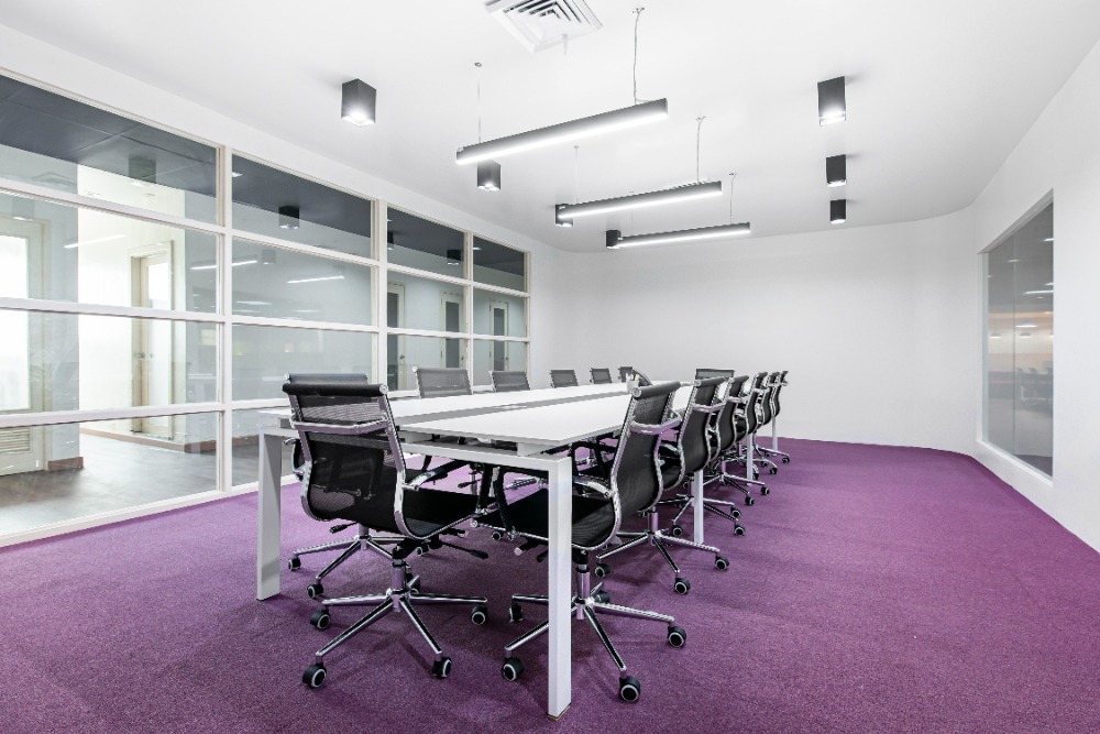 ให้เช่าสมุทรปราการ สำโรง : Move into ready-to-use open plan office space for 10 persons in HQ The Metropolis Samrong