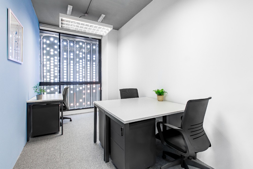 ให้เช่าคลองเตย กล้วยน้ำไท : Fully serviced private office space for you and your team in HQ SO24