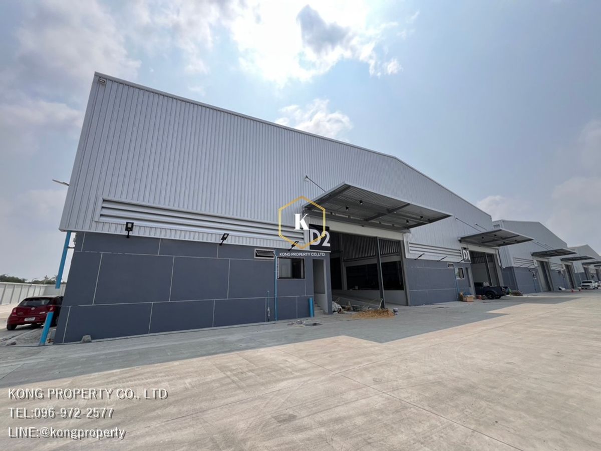 For RentWarehouseMahachai Samut Sakhon : Warehouse for rent, Khlong Maduea, Krathum Baen, Samut Sakhon, area 1,000 sq m (8 buildings)