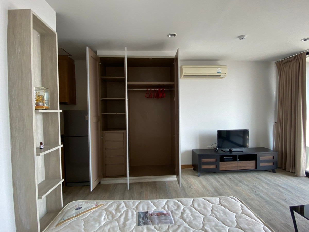 ให้เช่าคอนโดลาดพร้าว เซ็นทรัลลาดพร้าว : ให้เช่า 🌈✨ The Issara Ladprao  34 Sq.m 13,500 บาท ชั้นสูงวิวสวย ราคาถูกมาก โทร 092-2462653 Donut