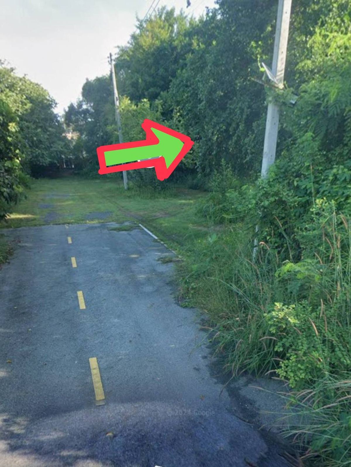 For SaleLandPattaya, Bangsaen, Chonburi : Close to popular beaches – airport – Big C. Perfect for building a holiday home!!! Quiet!! Green!! Easy access!!!!! Land for sale: 100 sq. wah (400 sqm) in Sattahip Subdistrict, Sattahip District, Chonburi.