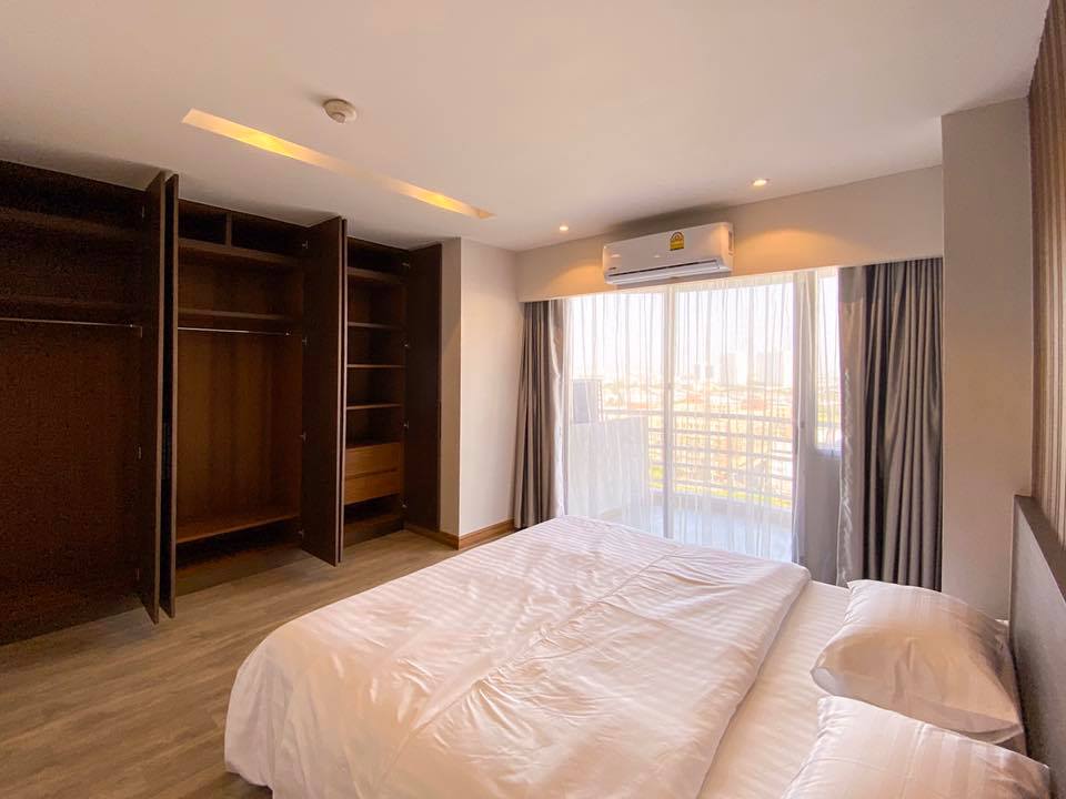 ขายคอนโดบางนา แบริ่ง ลาซาล : รหัสทรัพย์ BH0630 เอ็นเอส ทาวเวอร์ เซ็นทรัลซิตี้ บางนา  ห้องขนาด 114 ตร.ม. แบบ 3 ห้องนอน 2 ห้องน้ำ ชั้น 12