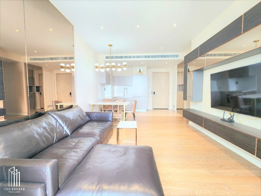 ให้เช่าคอนโดวงเวียนใหญ่ เจริญนคร : For rent Magnolias Waterfront Residences 94.34 sq.m. 2 bedroom บนทำเล Landmark ของไทย @130,000 Baht